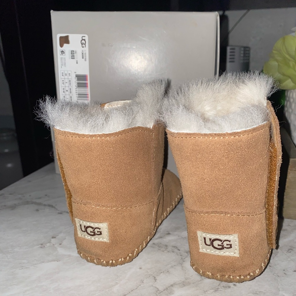 UGG Infant Caden Boot